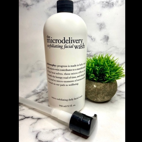 ❌❌SOLD❌❌ Philosophy Microdelivery Exfoliating Wash - Picture 5 of 5